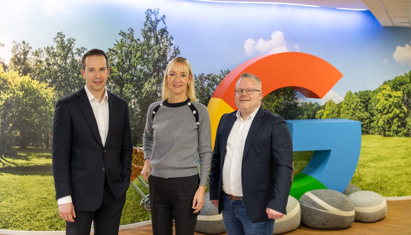 Daniel Reime (Kongsberg Digital), Anne-Sofie Risåsen (Google) and Sindre Ravn Spurkeland (Google) på Google-kontoret i Oslo. Kreditering: Kongsberg