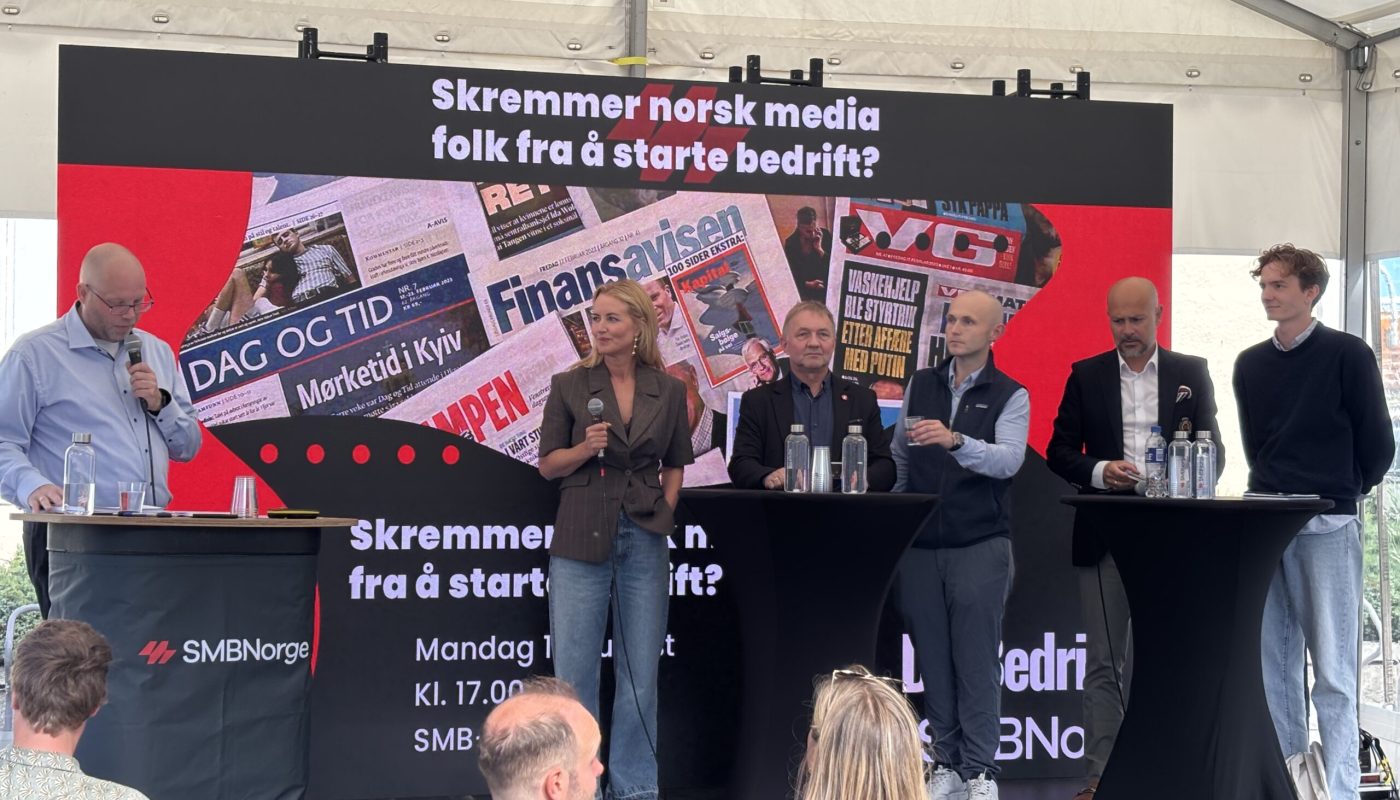Skremmer norsk media folk fra å starte bedrift? Dette var tema under debatt i Arendalsuka. Nå ute som podcast.
Fra venstre: Klaus Jakobsen (debattleder), Jeanette Dyhre-Kvisvik (Gründer Villoid), Pål Morten Borgli (Stortingsrepresentant FrP), Kristoffer Knutsen (Konsulent, tidligere journalist), Christian Valdes Carter (Divisjonsdirektør Innovasjon Norge), Sivert Leirbakk (2. nestleder Unge Høyre).
Foto: Ulf Leirstein