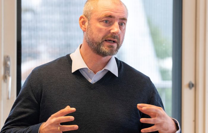 Administrerende direktør i Sjømatbedriftene, Robert H. Eriksson, oppfordrer regjeringen til å opprette et sjømatberedskapsråd. Foto: Sjømatbedriftene
