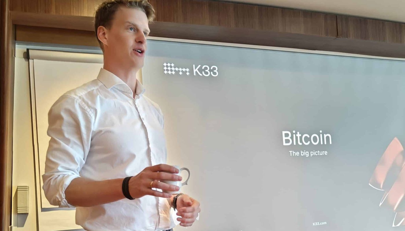 Torbjørn Bull Jensen, gründer og direktør i meglerfirmaet K33, holdt foredrag om Bitcoin.
Foto: Klaus Jakobsen