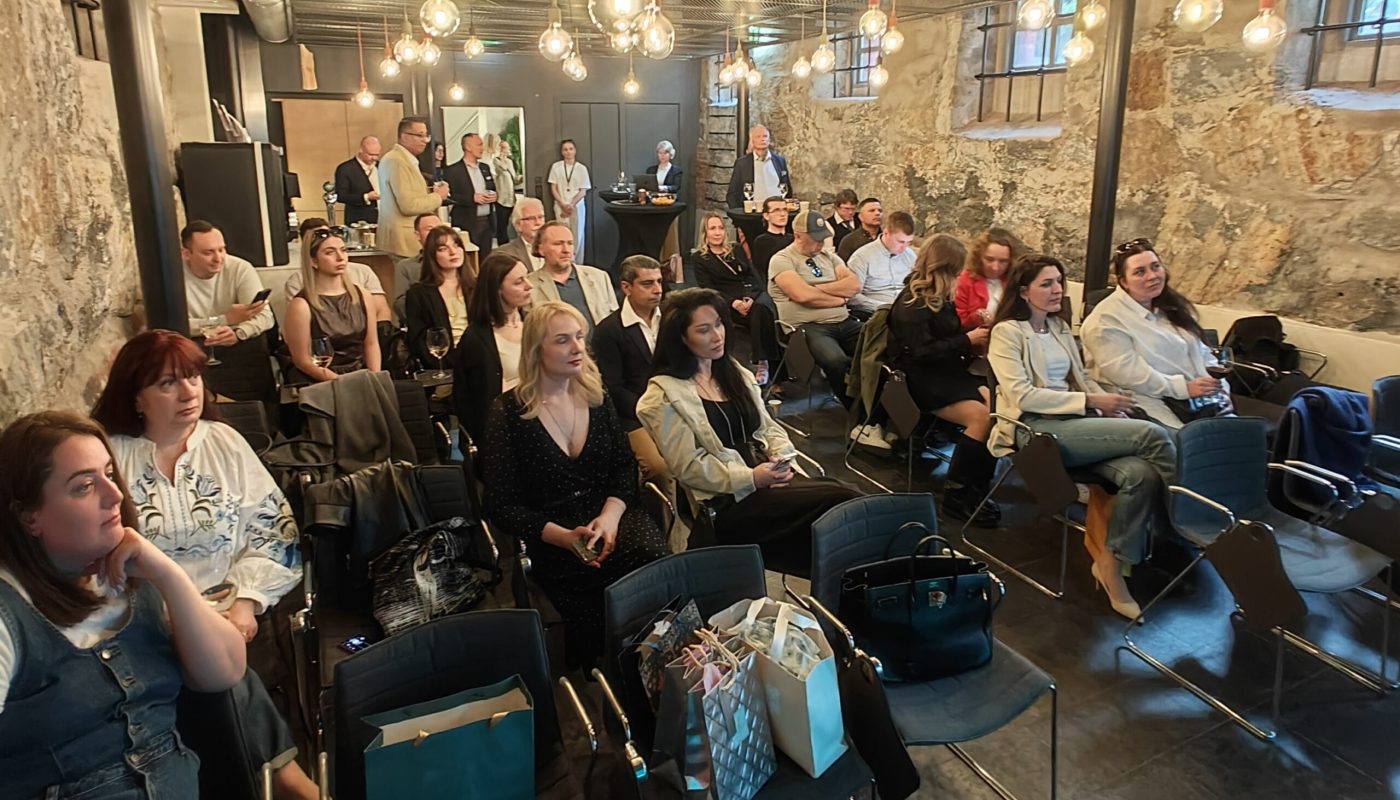 Det var mange ukrainere som møtte opp under treff for Ukrainian Business Club i slutten av april.
Foto: Klaus Jakobsen
