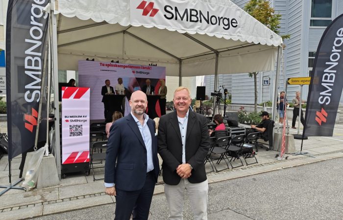 Jørund Rytman (SMB Norge) og Nicolay Skarning (Simonsen Vogt Wiig) kjemper videre mot regjeringens vikarbyrå-nekt. Her avbildet under Arendalsuka 2025.
Foto: Klaus Jakobsen