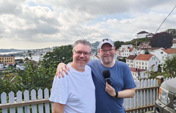 To blide karer, Ulf Leirstein og Klaus Jakobsen oppsummerer Arendalsuka 2025.
Foto: Lars Petter Solås