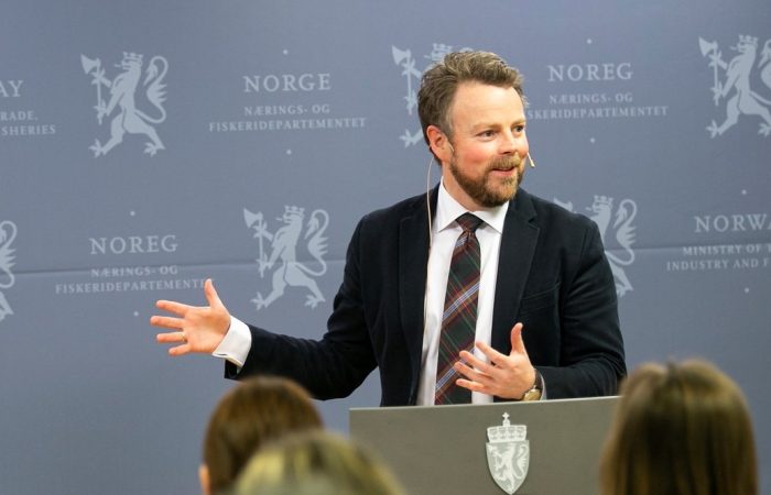 Arbeids- og Sosialminister Torbjørn Røe Isaksen