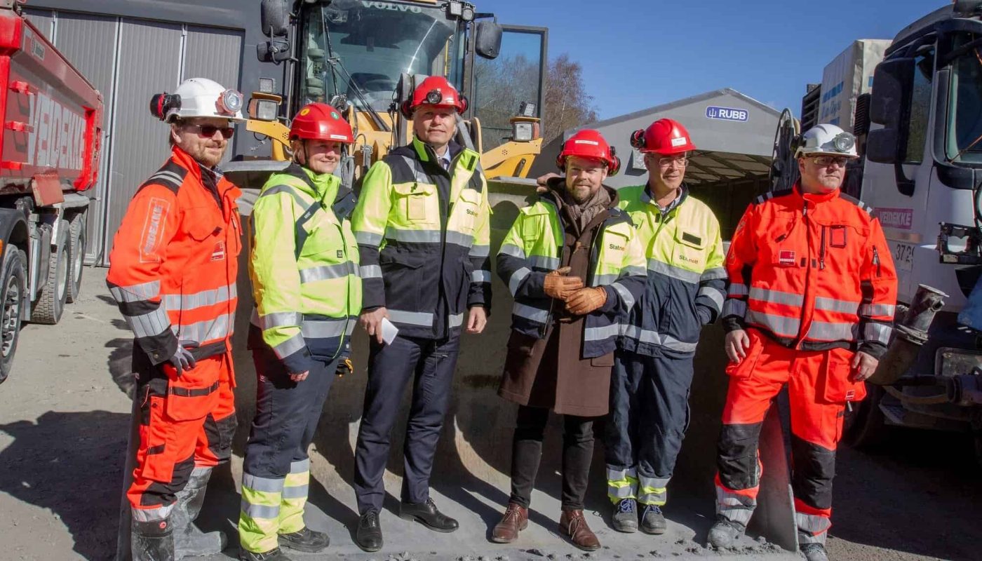 Regjeringen legger frem melding om offentlige innkjøp. (foto: NFD)