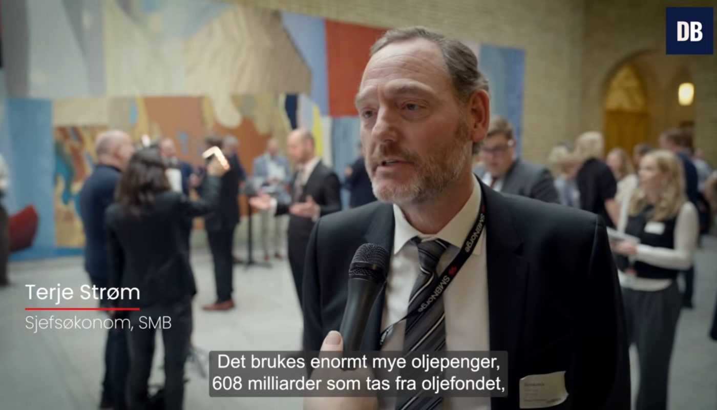 Til tross for at regjeringen henter hele 608 milliarder kroner fra pensjonsfondet, for å komme i mål med neste års statsbudsjett, er det på mange vis et gjerrig budsjett overfor næringslivet, sier Terje Strøm, sjeføkonom i SMB Norge. Se kort video fra Stortinget.

Foto: Andreas Reinhardt
