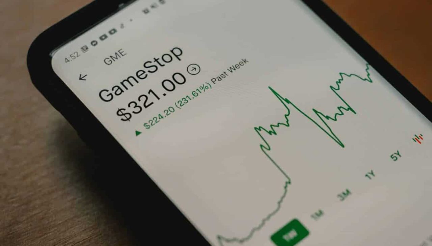 Gamestonk 1/2 (IG: @clay.banks)