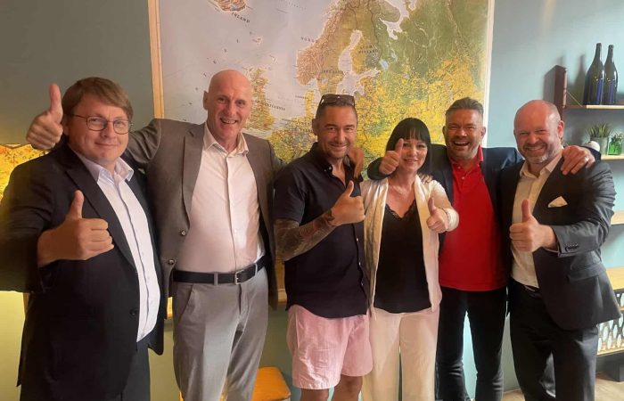 Administered direktør Jørund H. Rytman og styreleder Karl Anders Grønland i SMB Norge var i Trondheim for å stifte nytt lokallag.