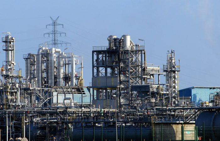 industry-525119_1920