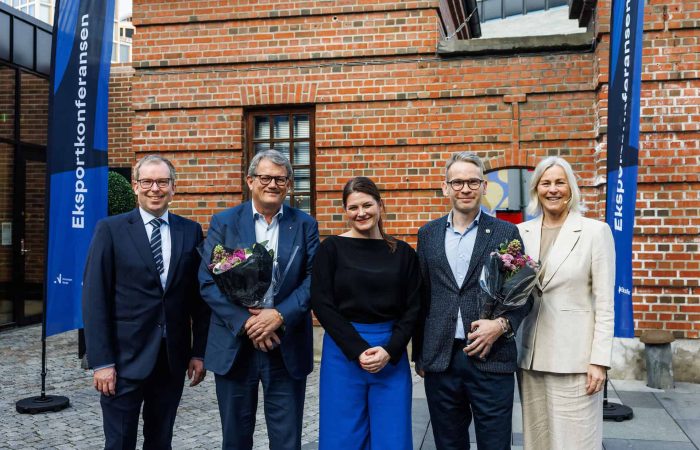 Håkon Haugli, Adm.dir Innovasjon Norge, Morten Fon, President og Adm.dir Jotun, Cecilie Myrseth  Næringsminister, Thomas Bonnerud, Adm.dir Zivid og Tone Lunde Bakker, Adm.dir. Eksfin. Foto: Kilian Munch.